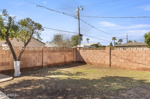 525 Edgemont Ave, Phoenix AZ 85035-1809 exterior