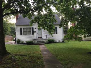 2933 Forgey St, Ashland, KY 41102-5237