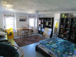 483 Markle St, Philadelphia PA  19128-3607 exterior