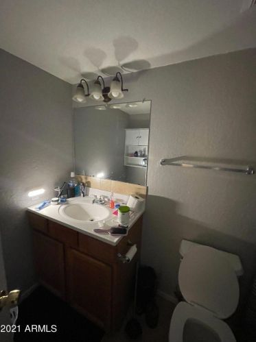 2725 Beck Ln, Phoenix AZ 85032-4255 exterior