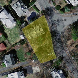 15 Woodcliff Rd, Newton MA  02461-1822 aerial view