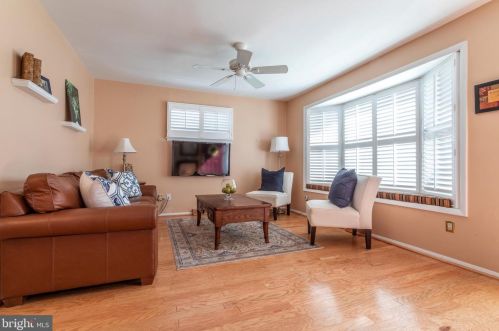 166 Frd Ave, West Deptford NJ 08096-5034 exterior