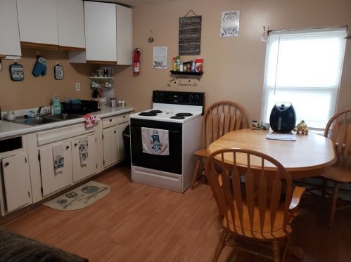 418 Riv St, Winchendon MA 01475-1085 exterior