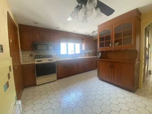 50 Myrtle St, Everett MA 02149-1533 exterior