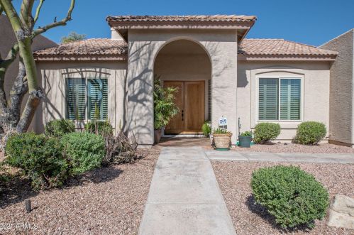 15852 17th St, Phoenix, AZ 85022-3365