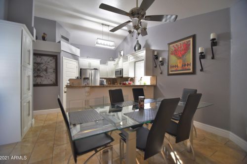 1932 Alta Vista Rd, Phoenix AZ 85041-5443 exterior