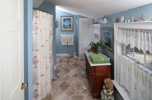 17 Guide Board Rd, Plymouth MA 02360 exterior