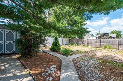 47 Arthur Ave, Carteret NJ  07008-2463 exterior