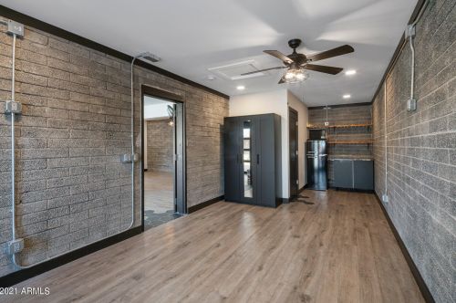 1413 Edgemont Ave, Phoenix AZ 85035-1809 exterior