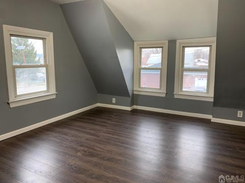 247 Cherry St, Carteret NJ 07008-1745 exterior