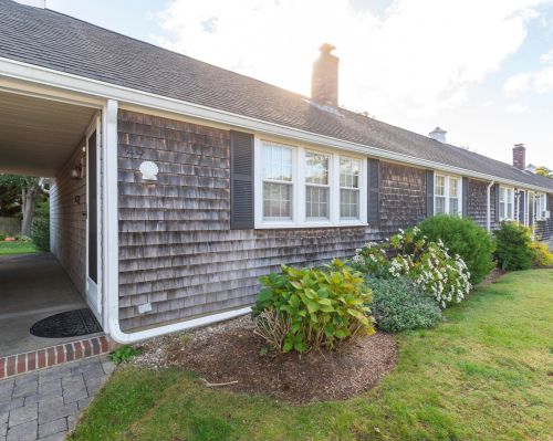 49 Toms Way, Chatham MA 02633-1056 exterior