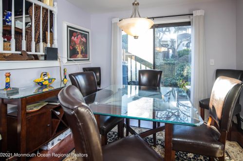 118 Tower Hl Dr, Tinton Falls NJ 07701-2400 exterior