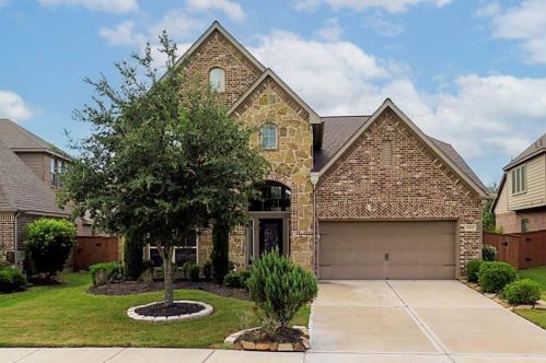 16810 Bonnyton Dr, Richmond TX  77407-2827 exterior