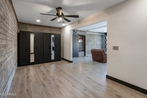 1413 Edgemont Ave, Phoenix AZ 85035-1809 exterior