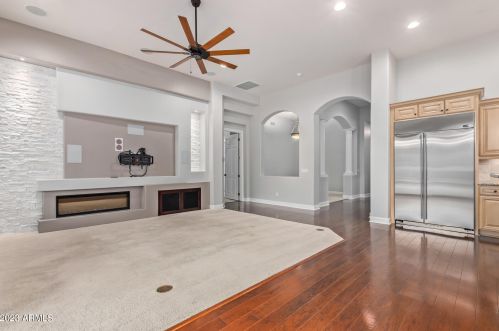 22109 36 St, Phoenix AZ 85050-7393 exterior