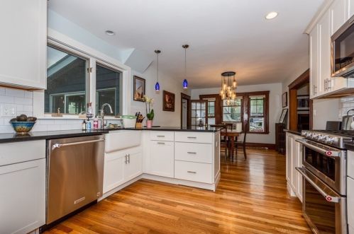 71 Alpine St, Arlington, MA 02474-2613