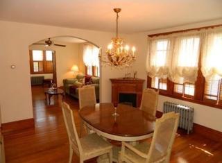 16 Palmer Ave, Peabody, MA 01960-5333