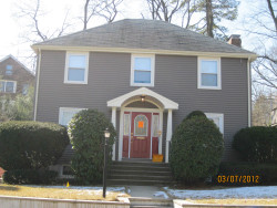 36 Waldorf Rd, Newton, MA 02461-1333