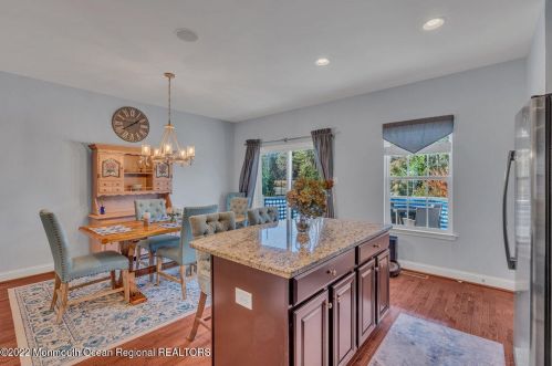 136 Kyle Dr, Tinton Falls NJ  07712-7537 exterior