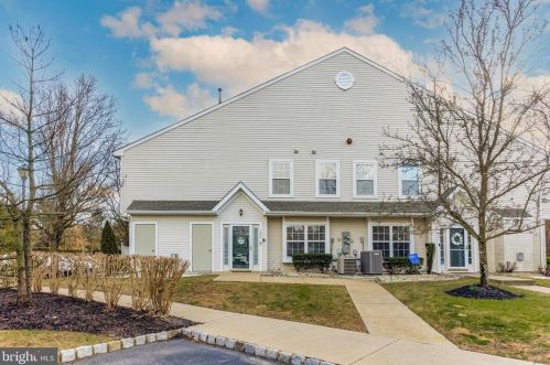 1504 Beacon Hill Dr, Erial NJ  08081-1168 exterior