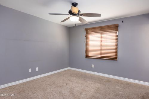 13222 37 Pl, Phoenix AZ 85050-8309 exterior