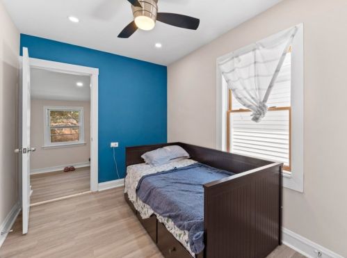 1224 Grv Ave, Forest View IL 60402-1223 exterior