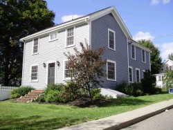 49 Smith Ave, Newton, MA 02465-1543
