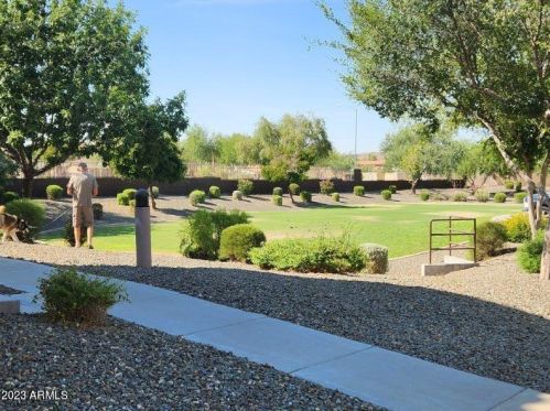 25926 53rd Dr, Phoenix AZ  85083-6350 exterior