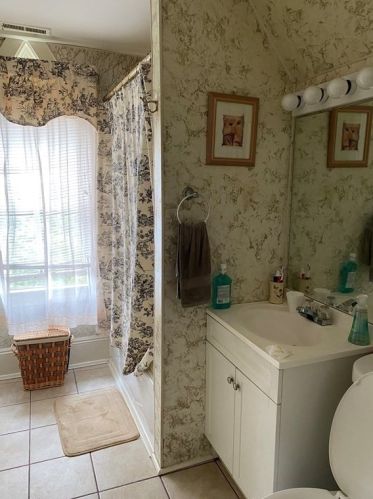 79 Bucknam St, Everett MA 02149-1213 exterior