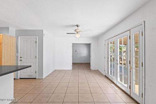 7207 35 Dr, Phoenix AZ 85053-7611 exterior