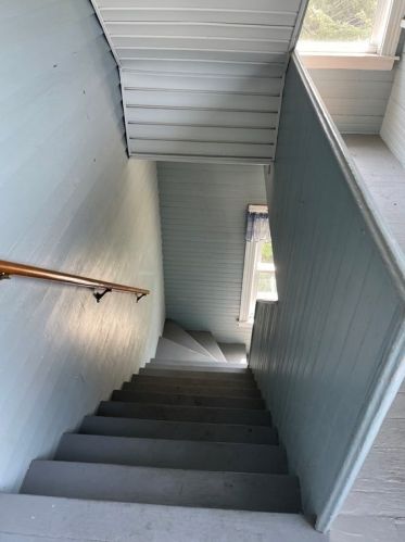 18 Ames St, Worcester MA 01610-2001 exterior