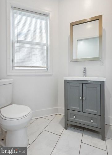 2135 20 St, Philadelphia PA 19121-1517 exterior