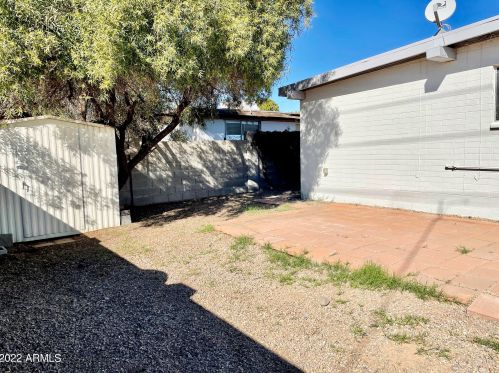 3729 Dunlap Ave, Phoenix AZ 85020-3025 exterior