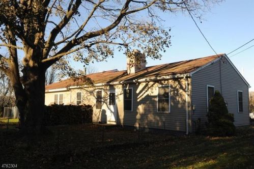 435 County Road 579, Milford, NJ 08848-2124