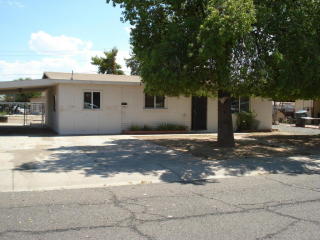 7737 Crittenden Ln, Phoenix, AZ 85033-4205