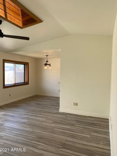 3830 Crittenden Ln, Phoenix AZ  85019-4012 exterior