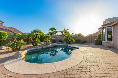 2607 Apollo Rd, Phoenix AZ 85042-5381 exterior