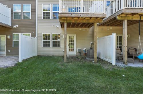 134 Waypoint Dr, Tinton Falls NJ 07724-2184 exterior