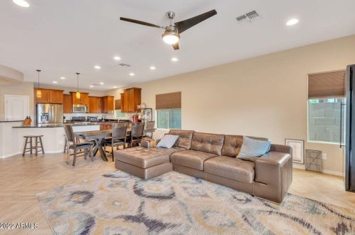 21622 36th St, Phoenix AZ  85050-6510 exterior