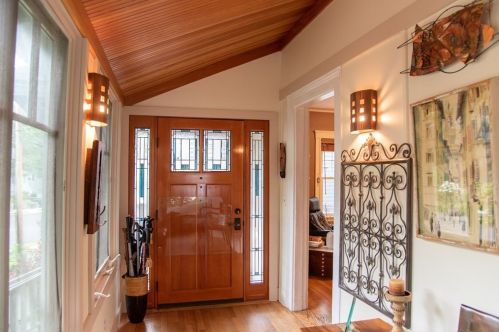 46 Blossom St, Arlington MA 02474-2639 exterior