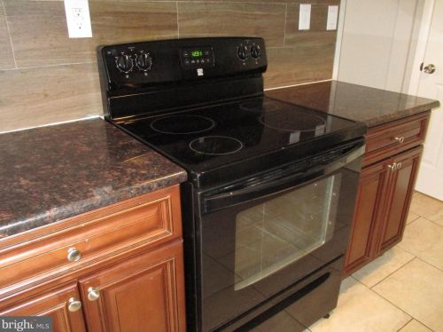 6 Lawrence Ct, Erial NJ  08081-1931 exterior