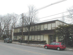 950 Watertown St, Newton, MA 02465-2199