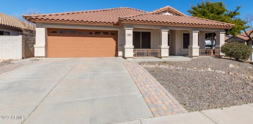 2310 Bent Tree Dr, Phoenix AZ  85085-4771 exterior