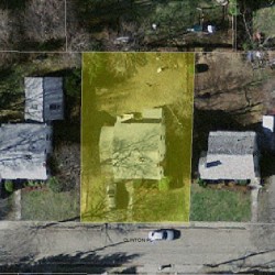 62 Clinton Pl, Newton MA  02459-1141 aerial view