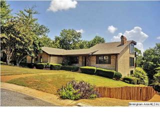307 Great View Cir, Birmingham, AL 35226-2319