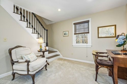 16 Franklin Rodgers Rd, Hingham MA 02043-2664 exterior