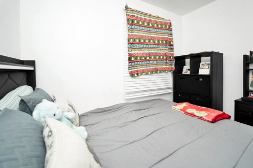 1331 Home Ave, Forest View IL 60402-1618 exterior