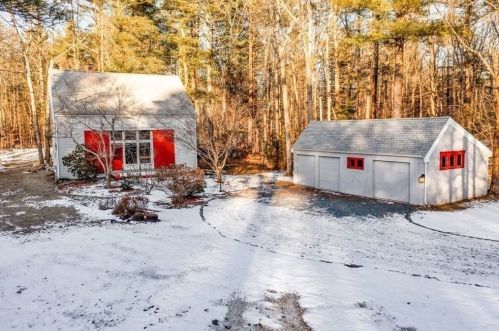 256 Mt Blue St, Hingham MA 02061-1010 exterior