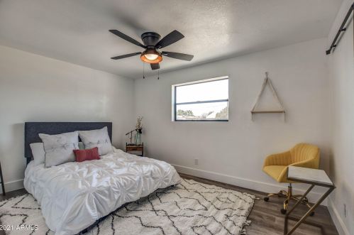 3212 Captain Dreyfus Ave, Phoenix AZ  85032-6146 exterior