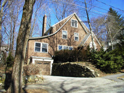30 Westview Ter, Newton, MA 02465-2345